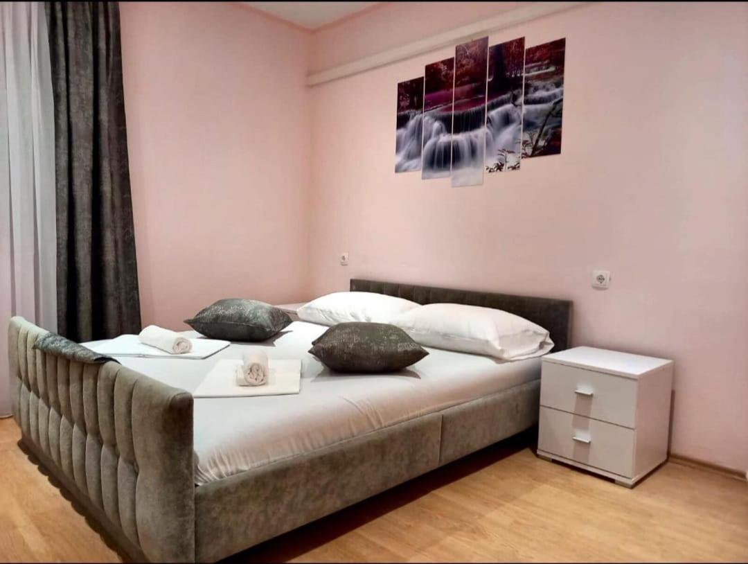 Apartment Ruzo Moja Zara Esterno foto